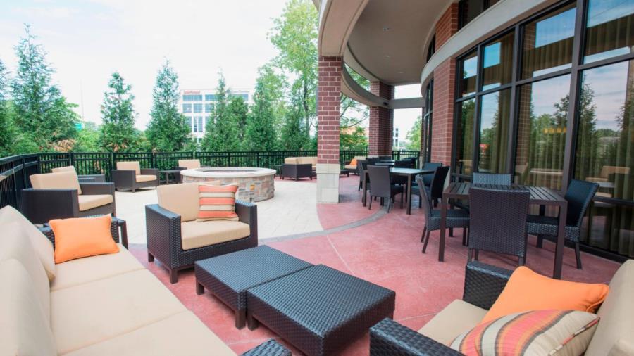Courtyard By Marriott Cincinnati Midtown/Rookwood Exteriör bild