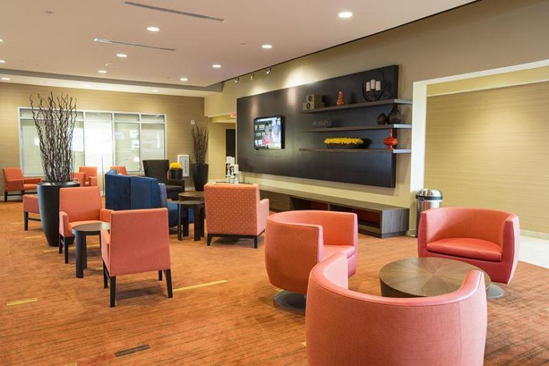 Courtyard By Marriott Cincinnati Midtown/Rookwood Exteriör bild