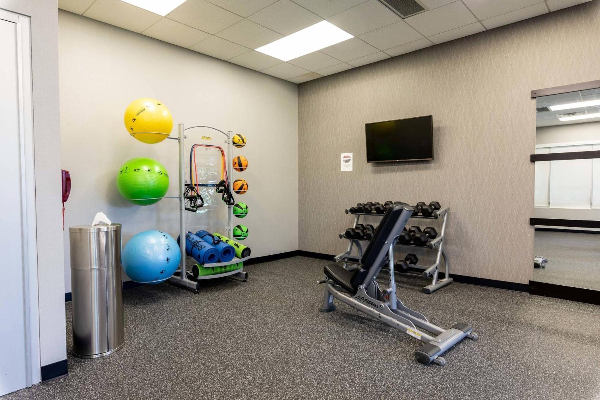 Courtyard By Marriott Cincinnati Midtown/Rookwood Exteriör bild
