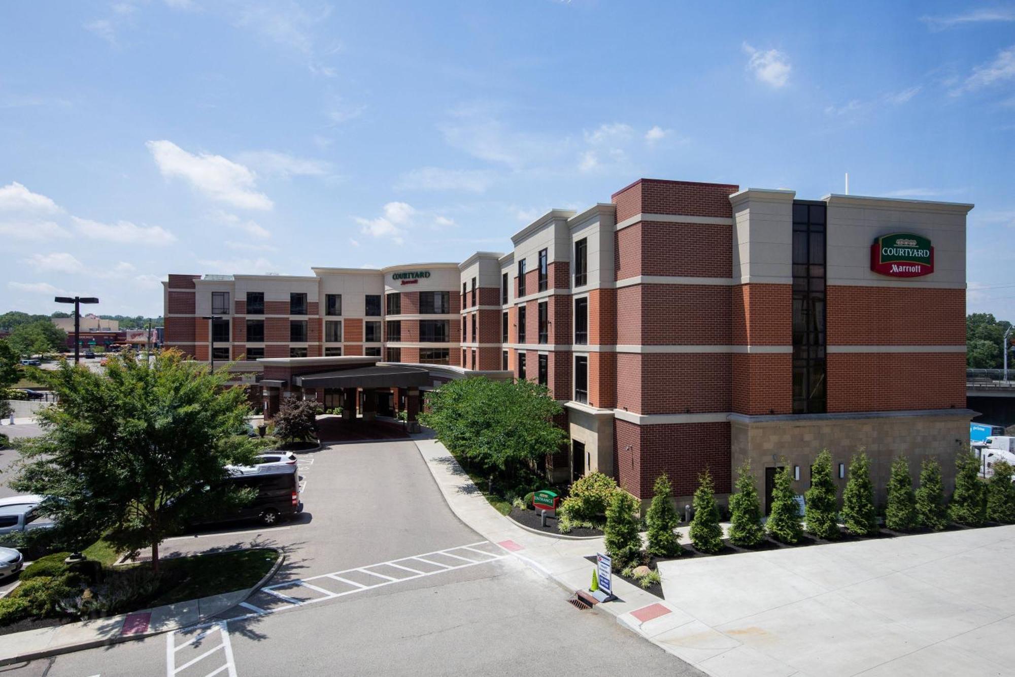 Courtyard By Marriott Cincinnati Midtown/Rookwood Exteriör bild