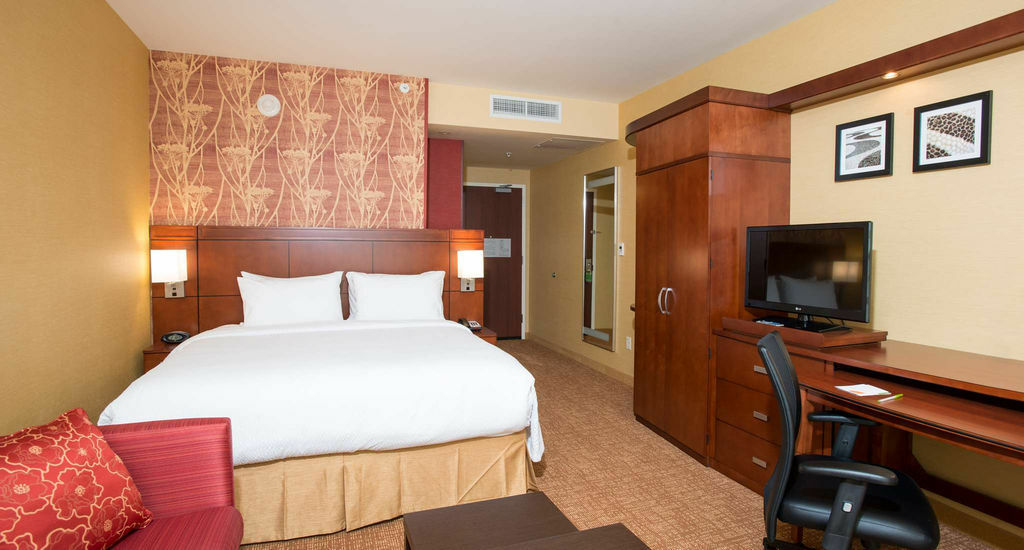 Courtyard By Marriott Cincinnati Midtown/Rookwood Exteriör bild